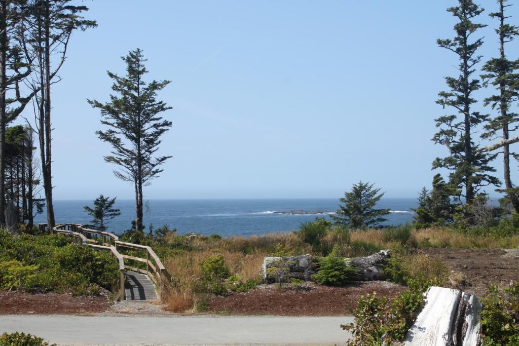 Cygnet Cove Suites Ucluelet Dış mekan fotoğraf